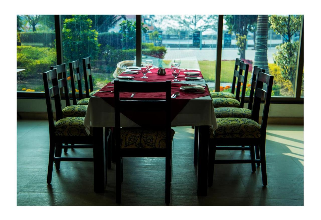 Hotel Akbars Kinara シアールコート エクステリア 写真